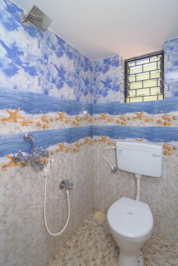Casa Nobert Hotel Morjim Buitenkant foto